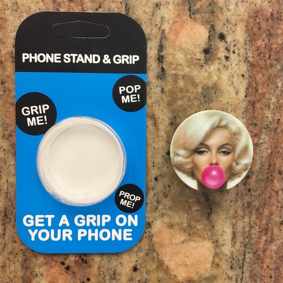 ❗️1 LEFT ❗️ NWT MARILYN MONROE POP SOCKET - Picture 1 of 1